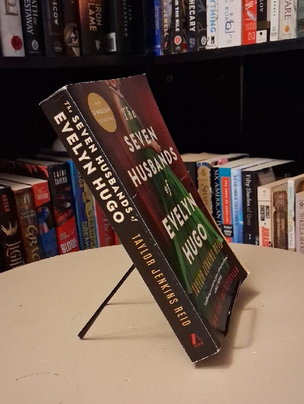 The Seven Husbands Of Evelyn Hugo By Taylor Jenkins Reid - Picture 3 of 3